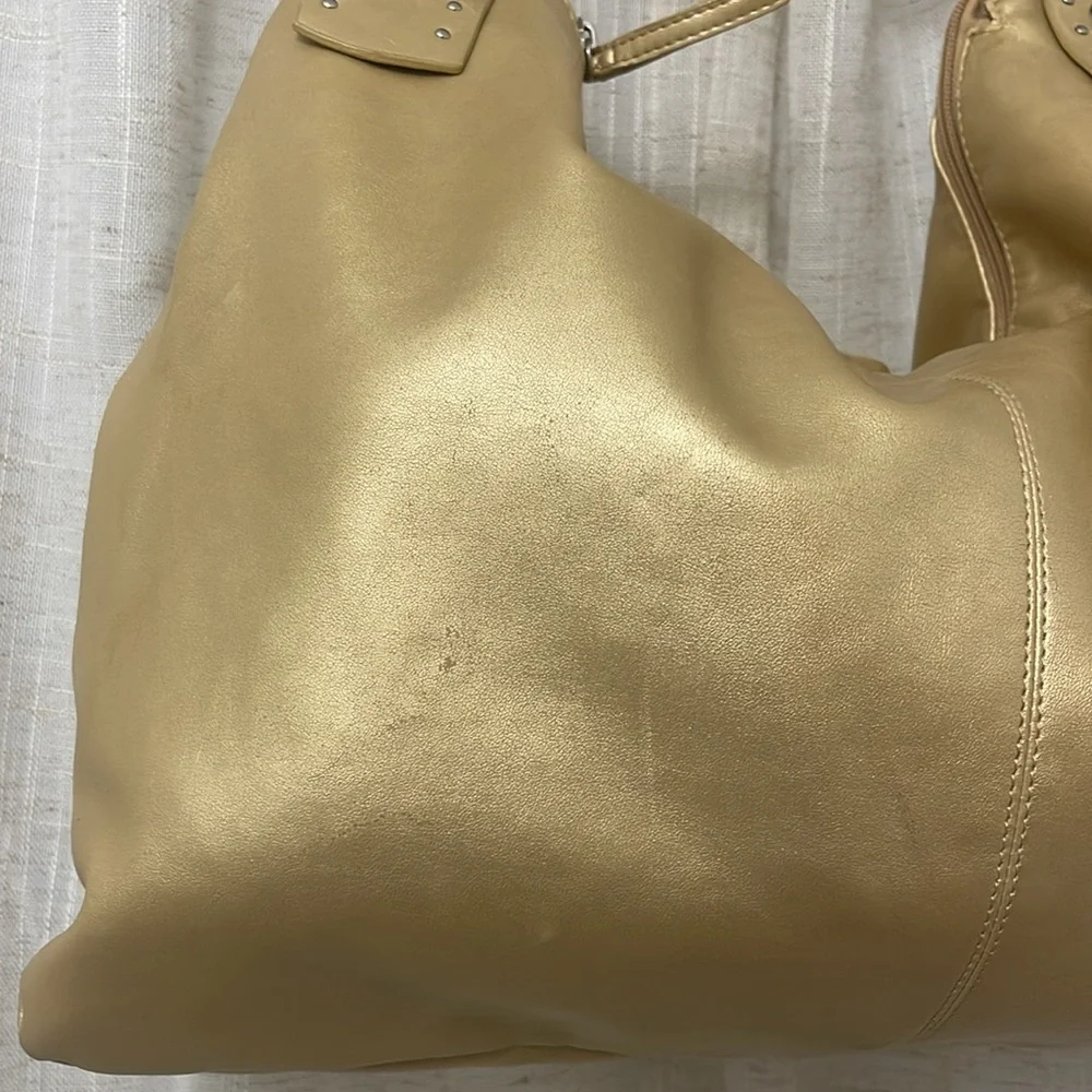 White House Black Market Shoulder Handbag Gold 12x16 - Picture 6 of 14